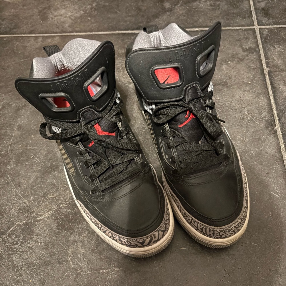 Size 11 - Jordan Spizike Black 2017 EUC excellent condition